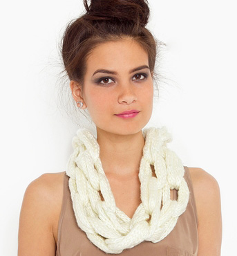 Chain link scarf from Nasty Gal